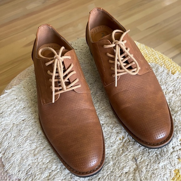 Perry Ellis Brown Leather Men's Shoes Size 9.5 US - Picture 1 of 7